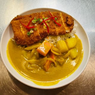 Cheese Crispy Chicken Yellow Curry & Rice (New Menu)
