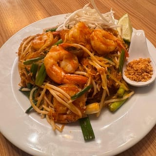 Pad Thai Woonsen with Prawns